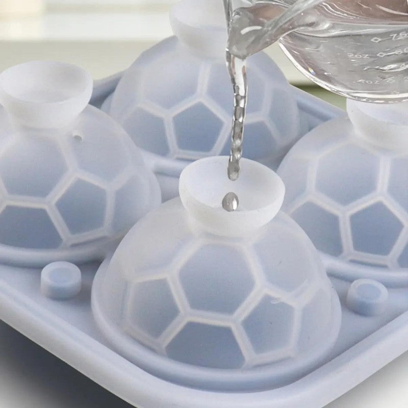 Soccer Ball Silicone Ice Cube Tray – 5.5 cm Slow-Melting Ice Mold