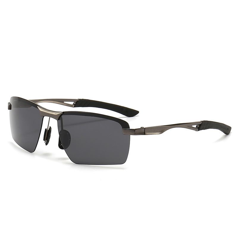 🌞 Outdoor Auto-Color Changing Polarized Sun Glasses