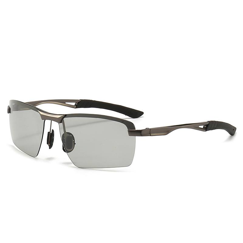 🌞 Outdoor Auto-Color Changing Polarized Sun Glasses